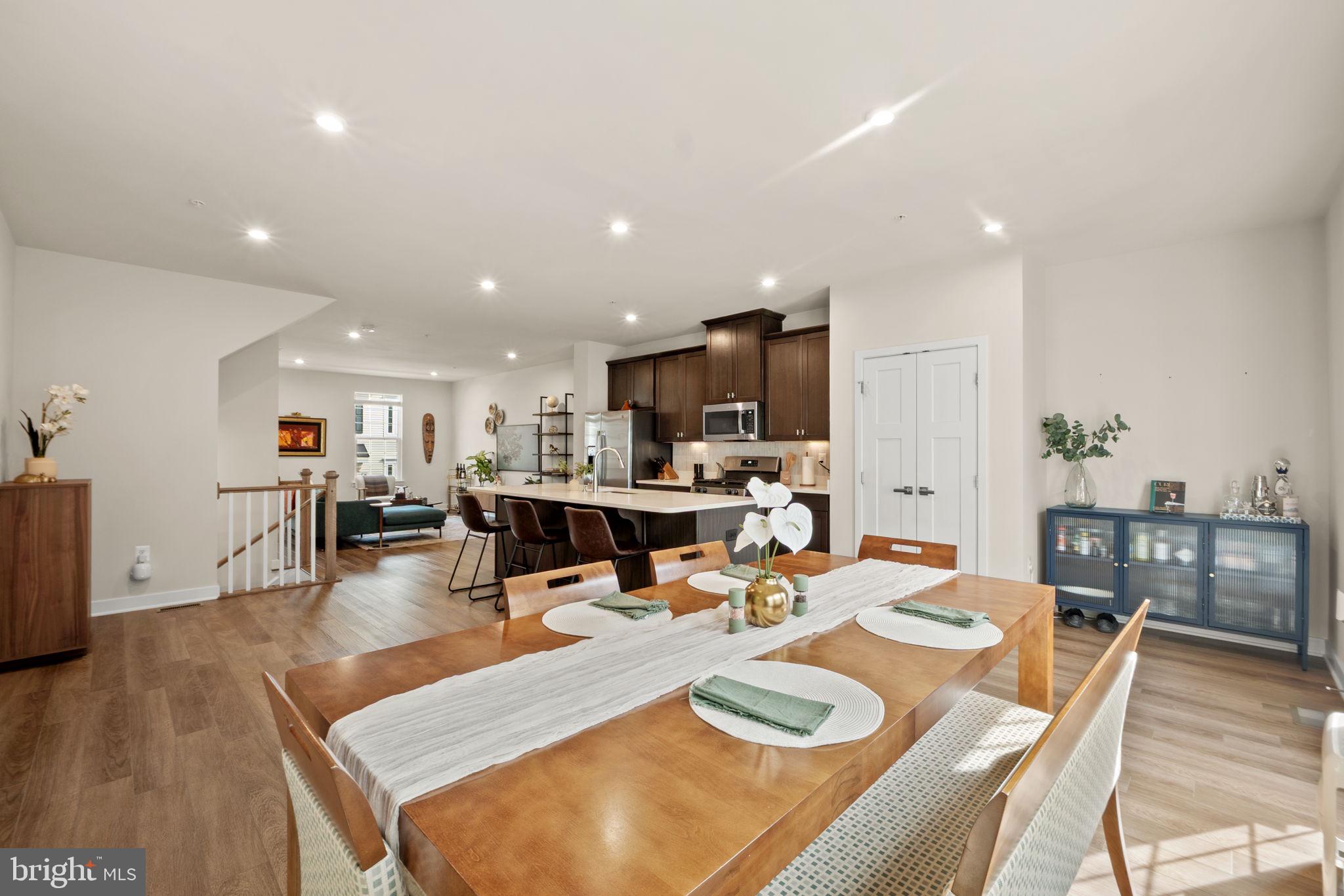 11232 MERIDIAN HILL WAY