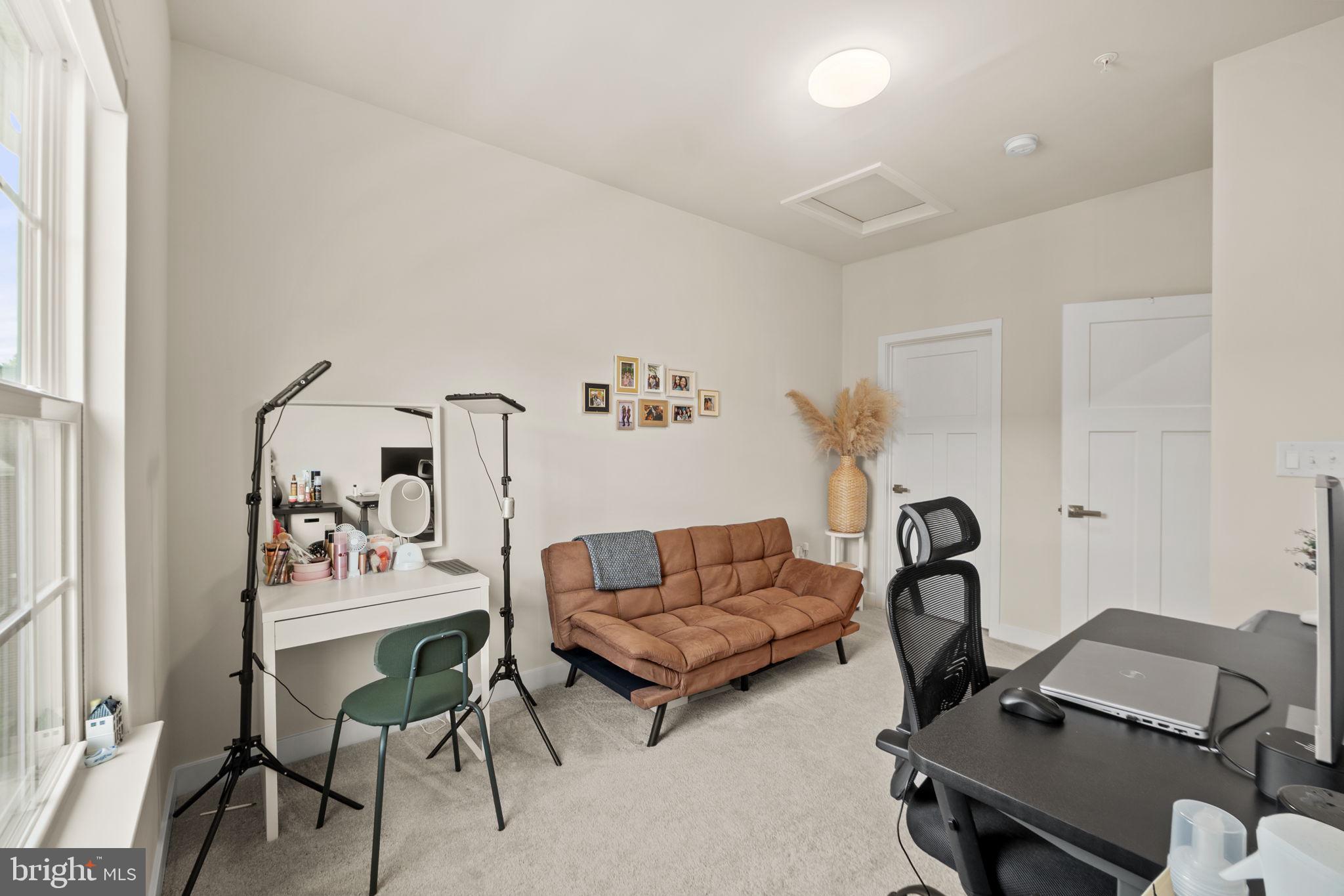 11232 MERIDIAN HILL WAY