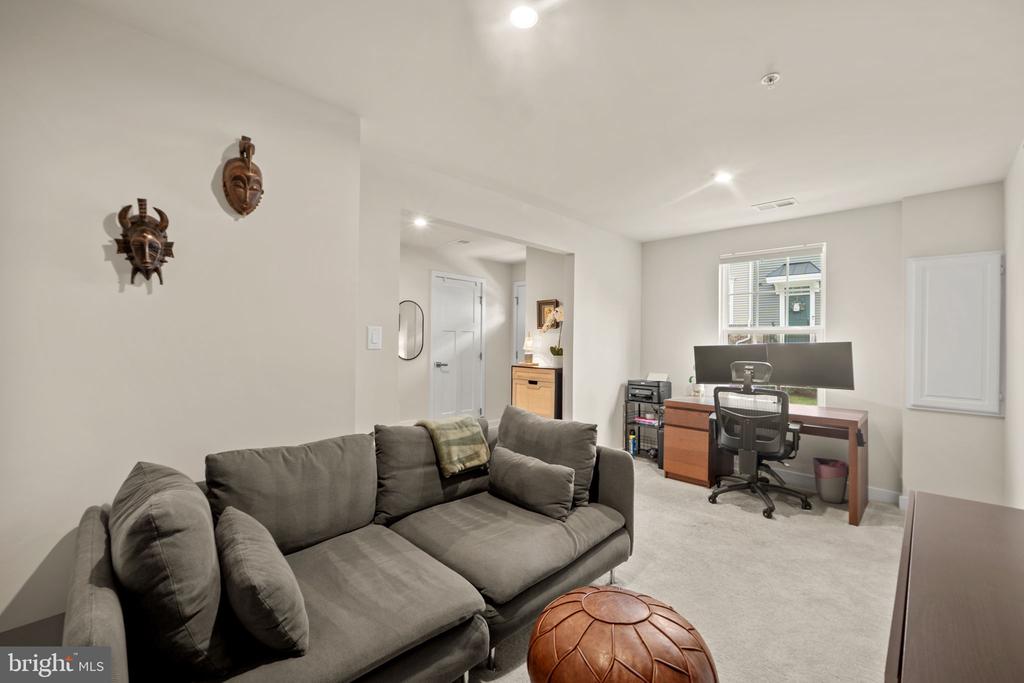 11232 MERIDIAN HILL WAY