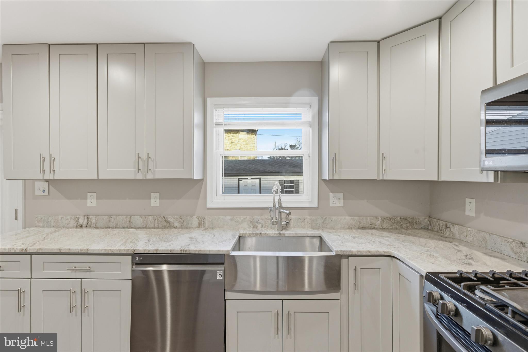 6512 SEAT PLEASANT DRIVE