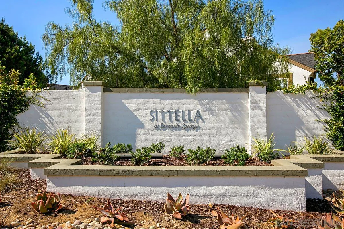 16938 Robins Nest Way Unit 3