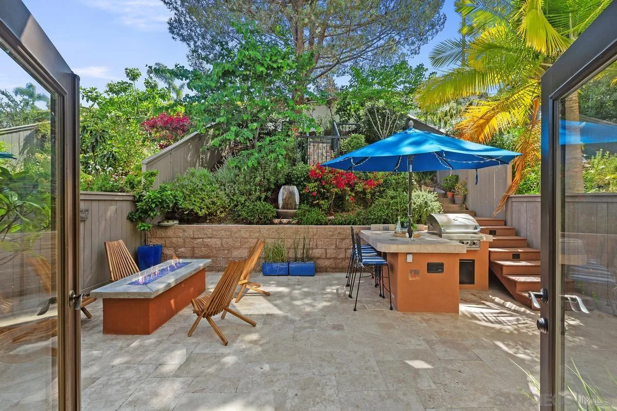16938 Robins Nest Way Unit 3