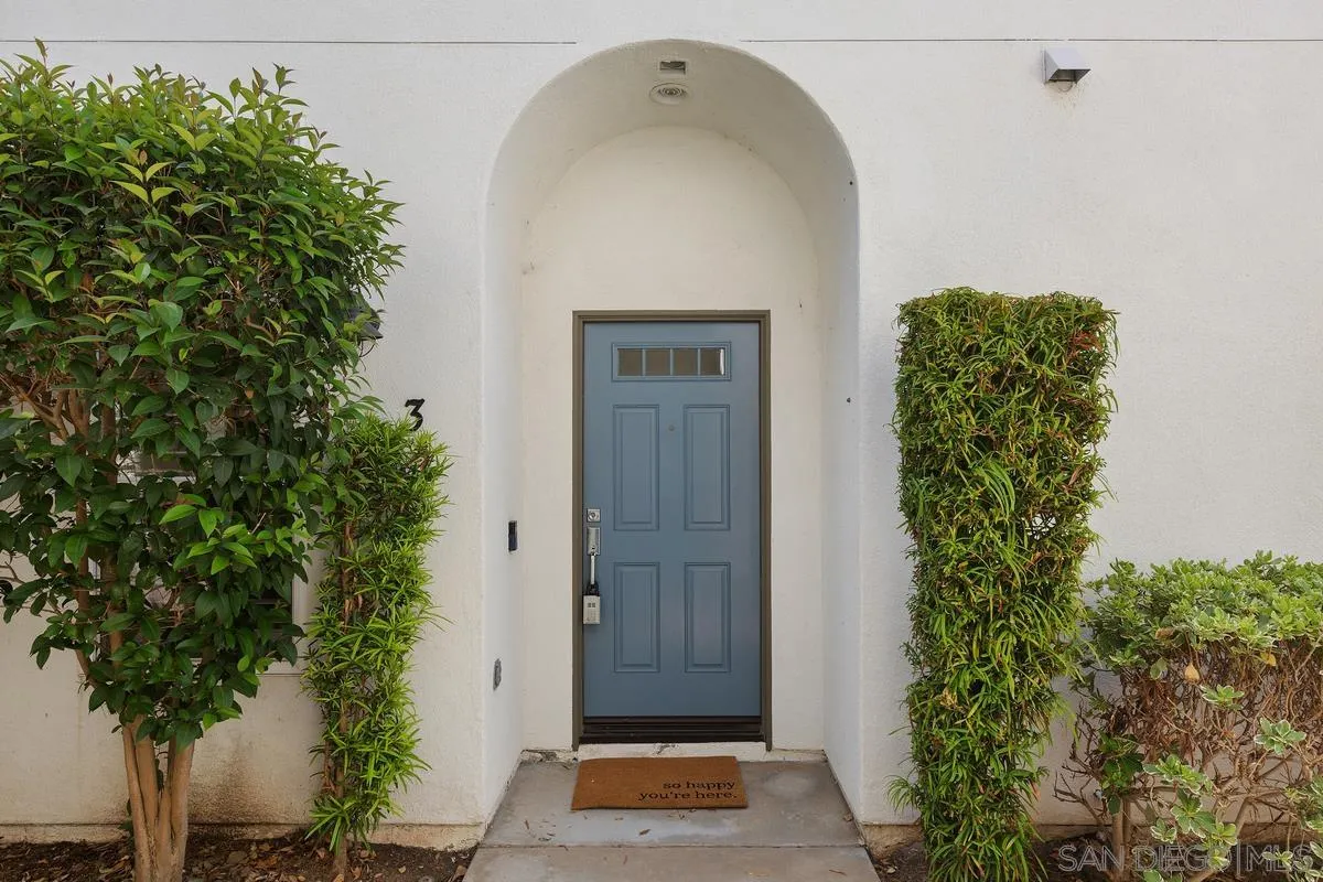 16938 Robins Nest Way Unit 3