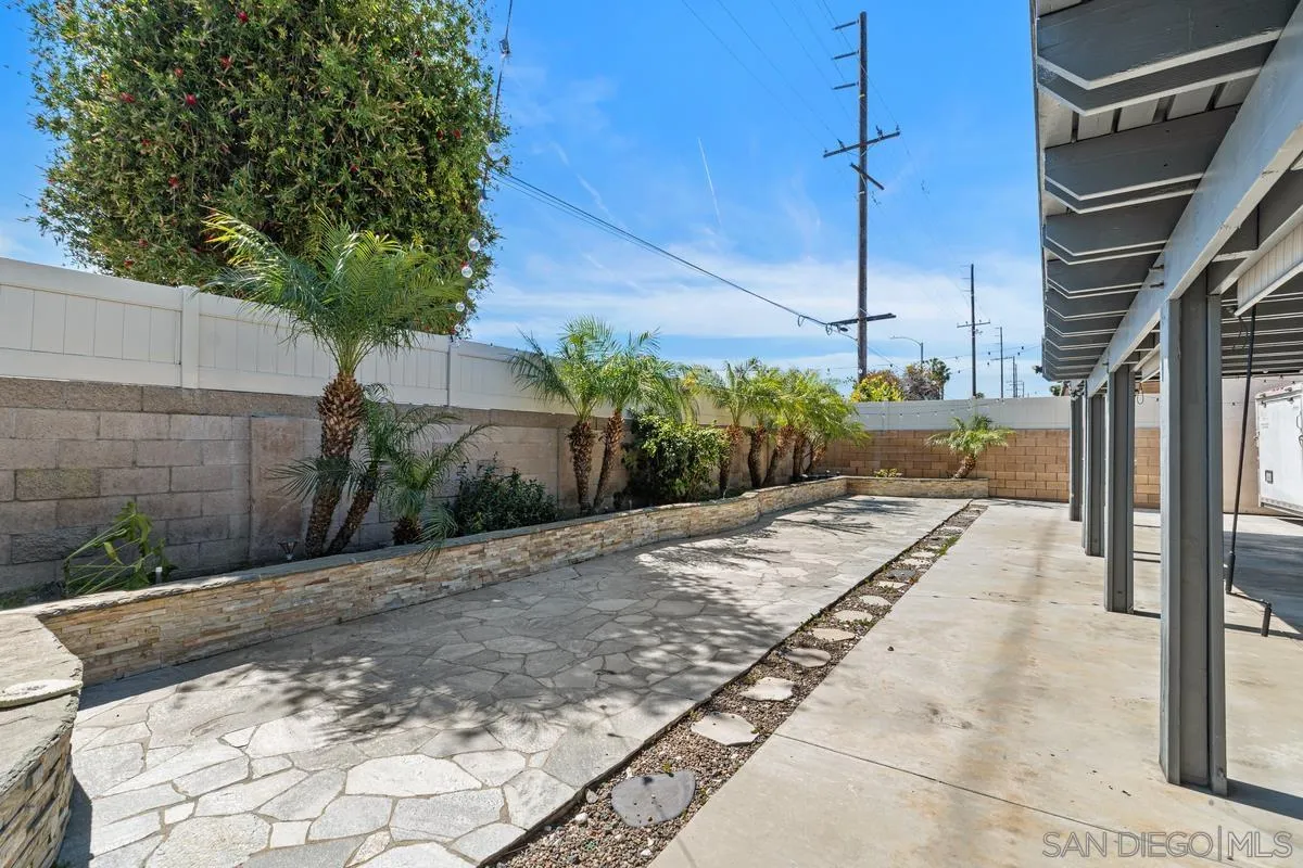 9388 Warbler Ave
