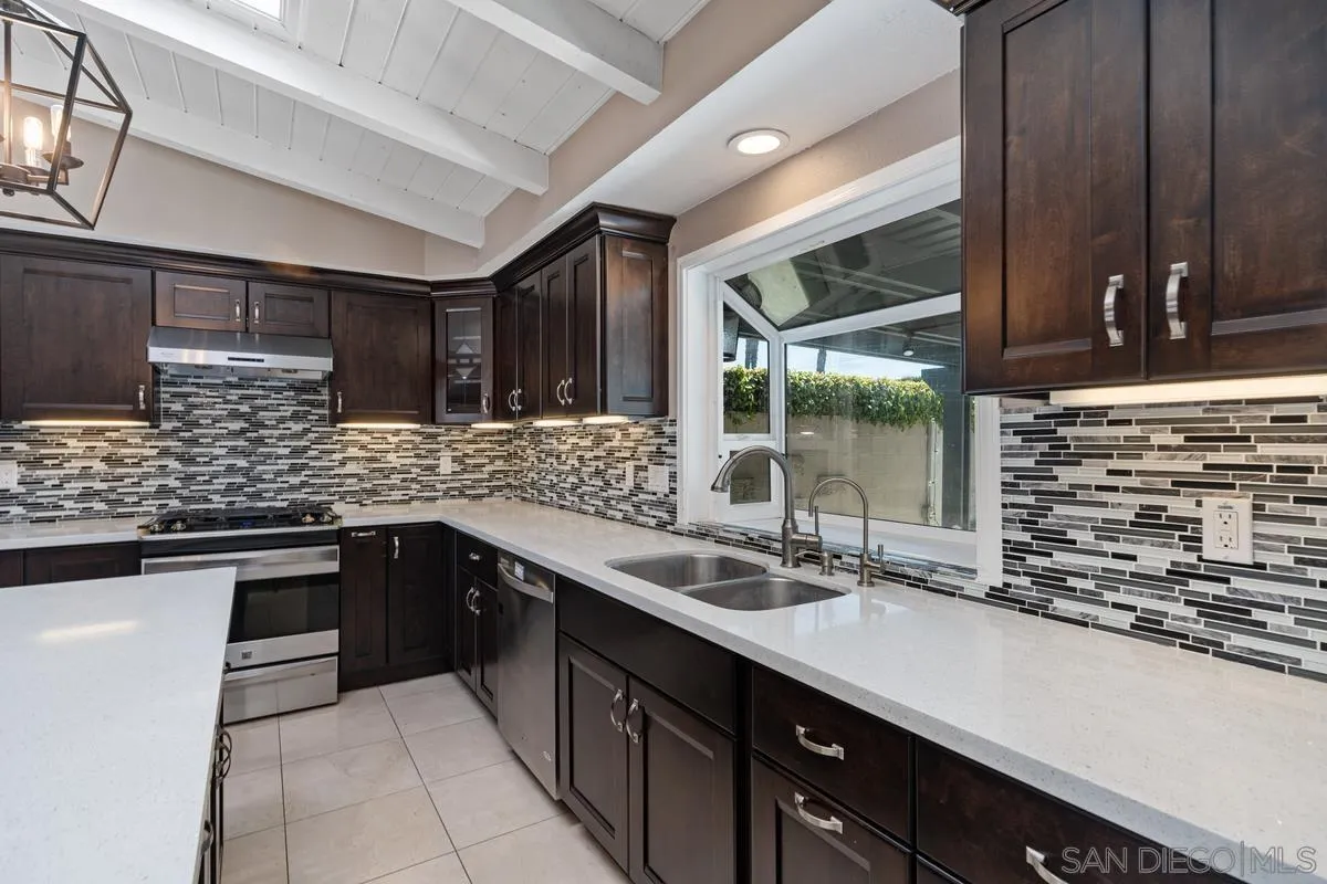 9388 Warbler Ave