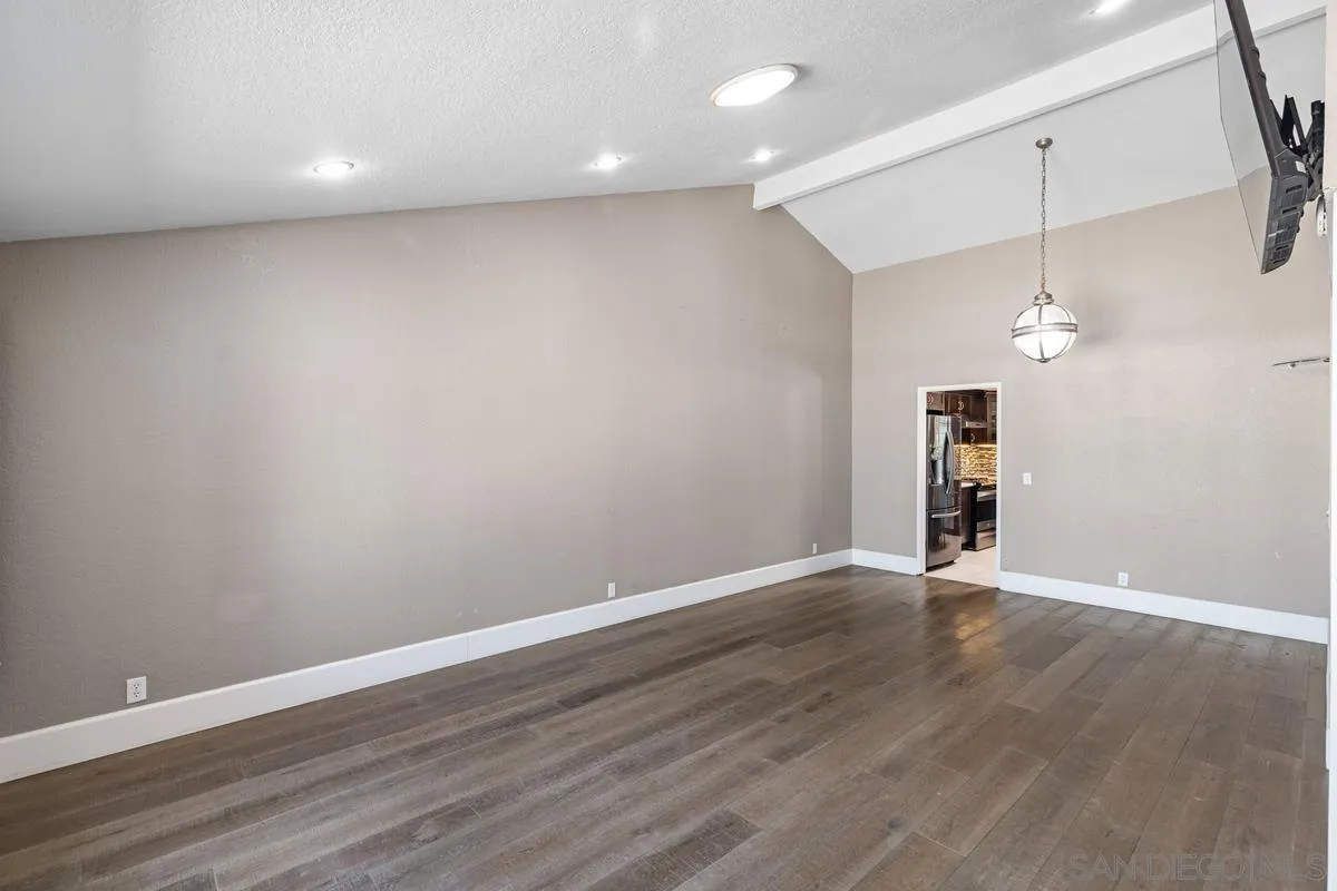 9388 Warbler Ave