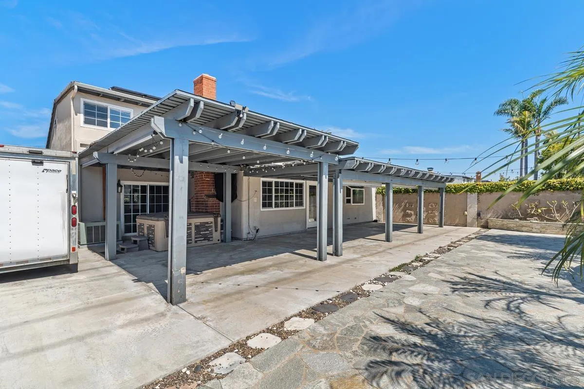 9388 Warbler Ave