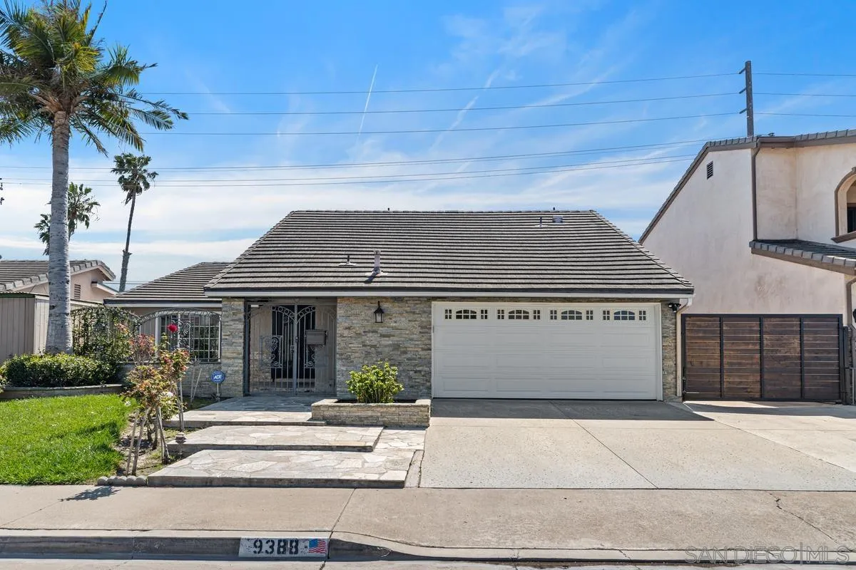 9388 Warbler Ave