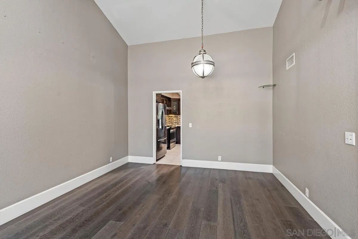 9388 Warbler Ave