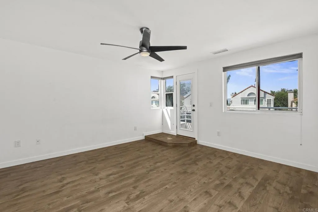 10525 Flora Verda Court