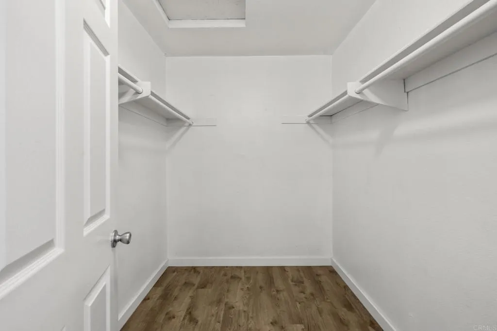 10525 Flora Verda Court