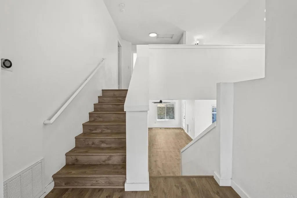 10525 Flora Verda Court