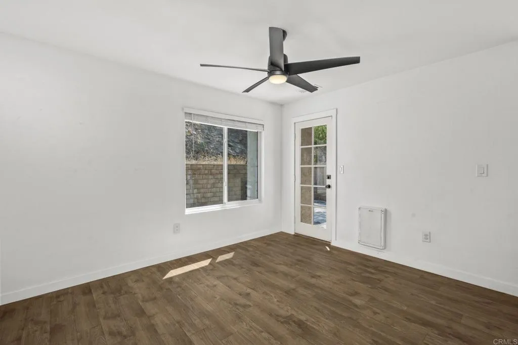 10525 Flora Verda Court