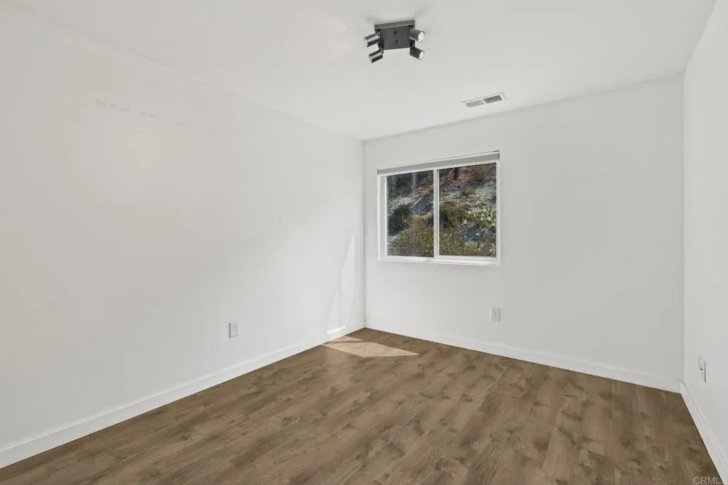 10525 Flora Verda Court