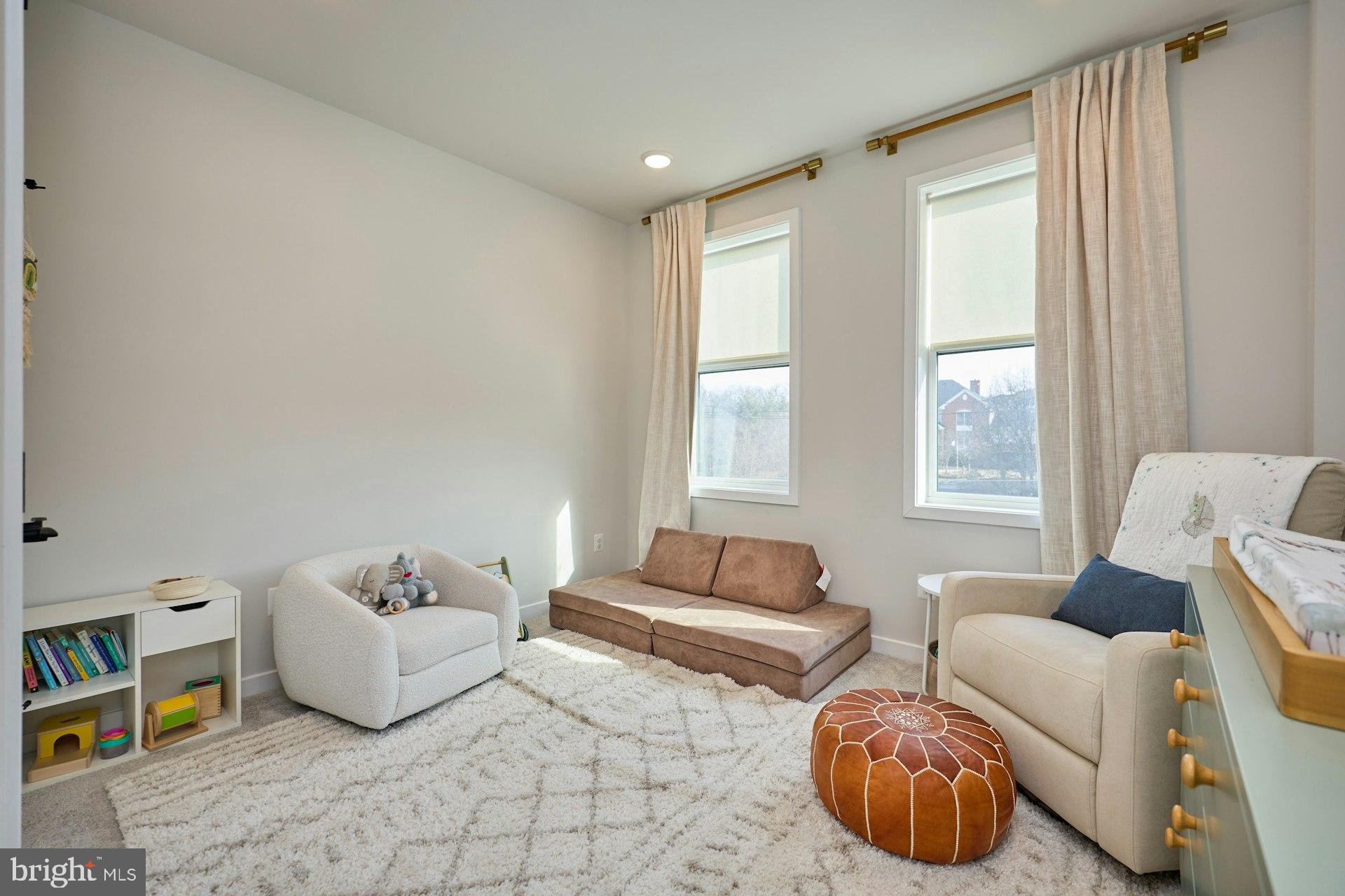 4937 EISENHOWER AVENUE