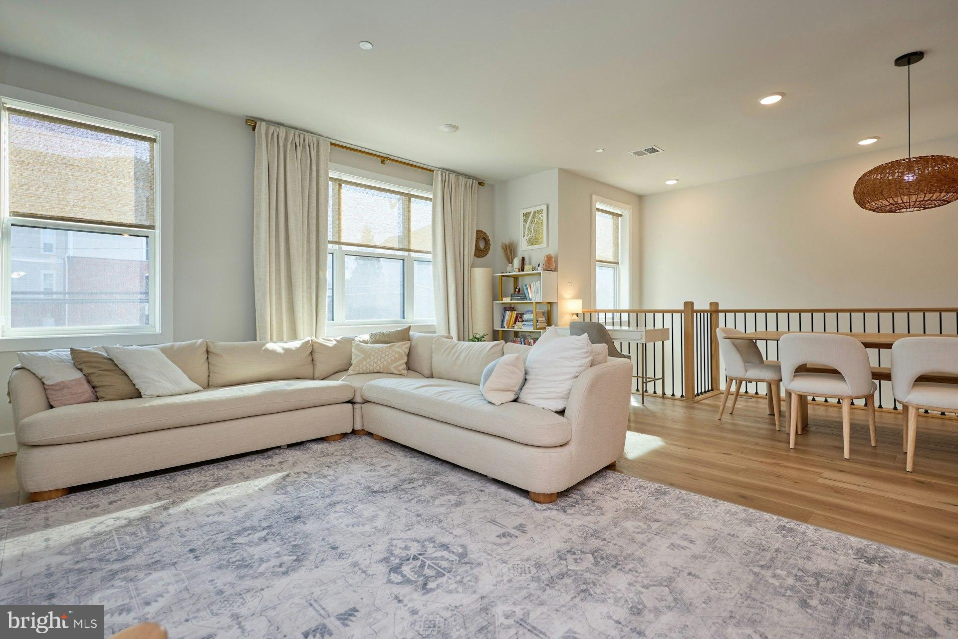 4937 EISENHOWER AVENUE