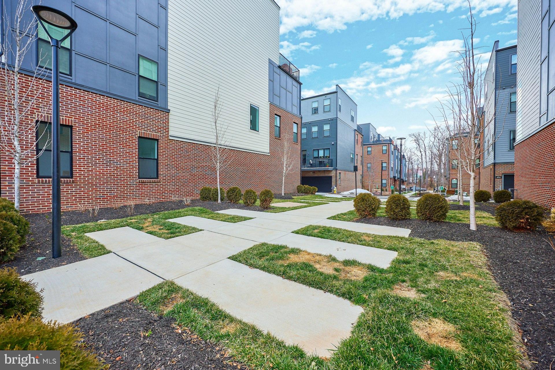 4937 EISENHOWER AVENUE