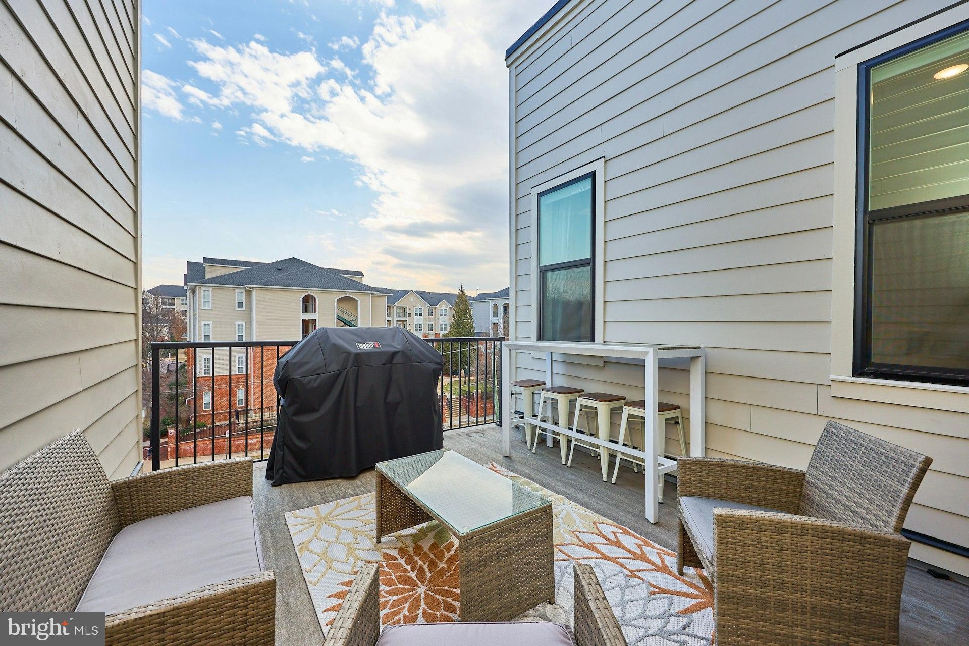 4937 EISENHOWER AVENUE