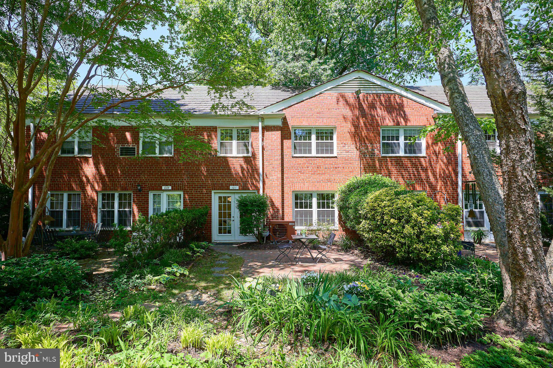 1011 BEVERLEY DRIVE 117-10