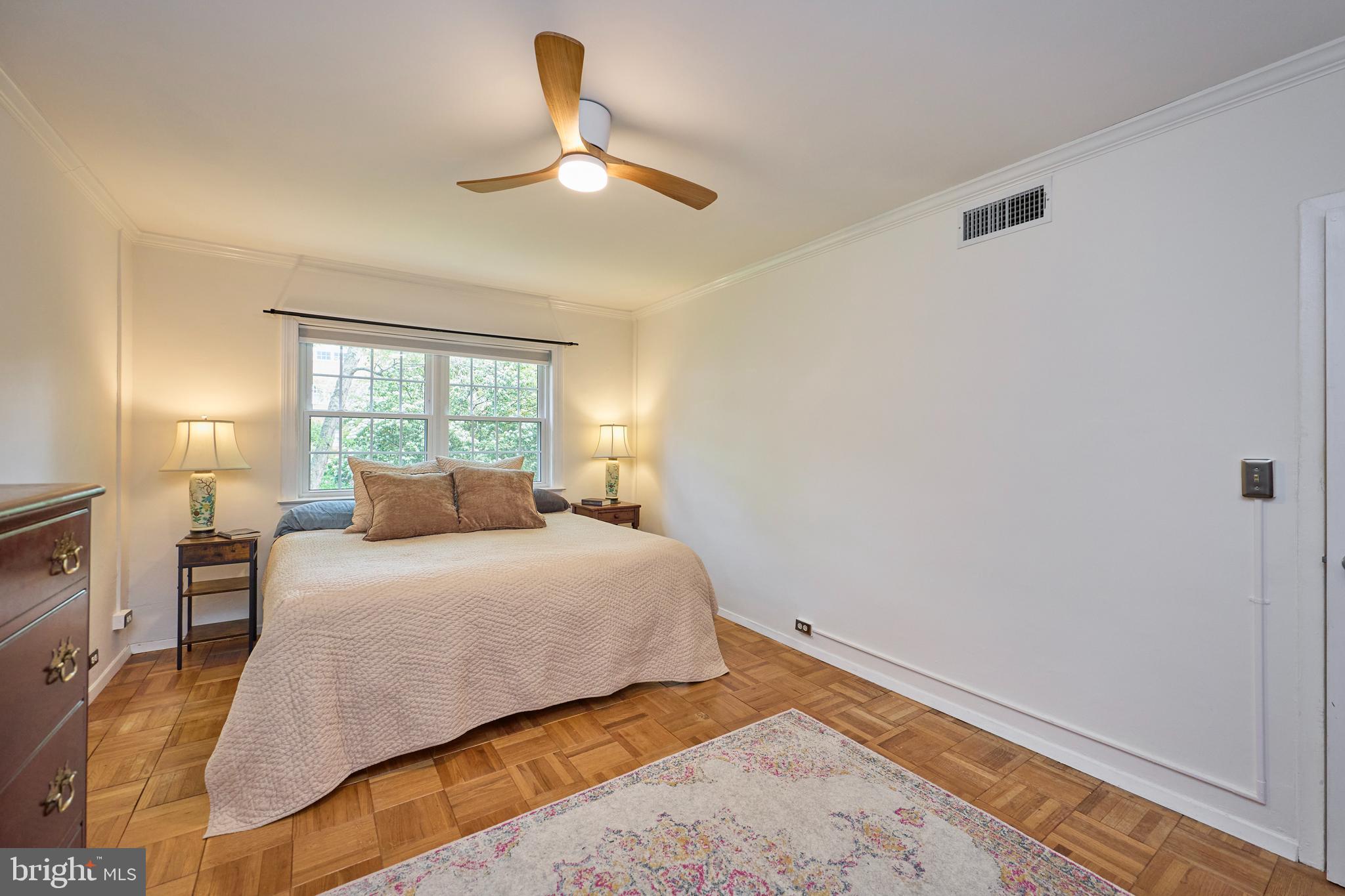 1011 BEVERLEY DRIVE 117-10