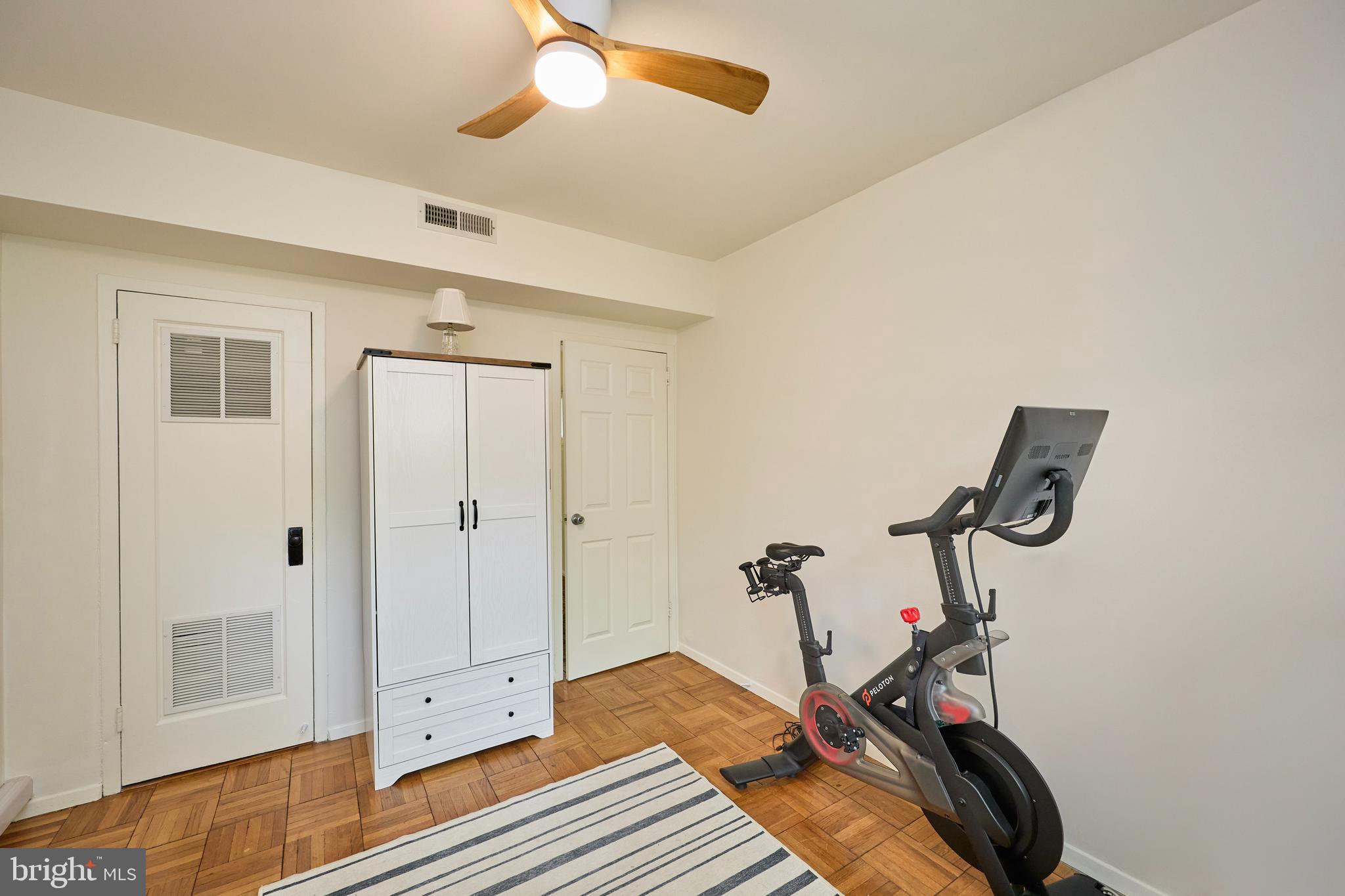 1011 BEVERLEY DRIVE 117-10