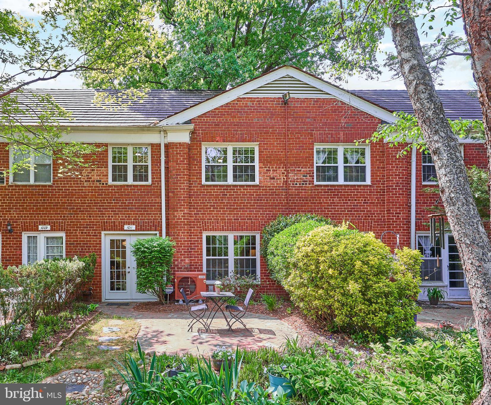 1011 BEVERLEY DRIVE 117-10
