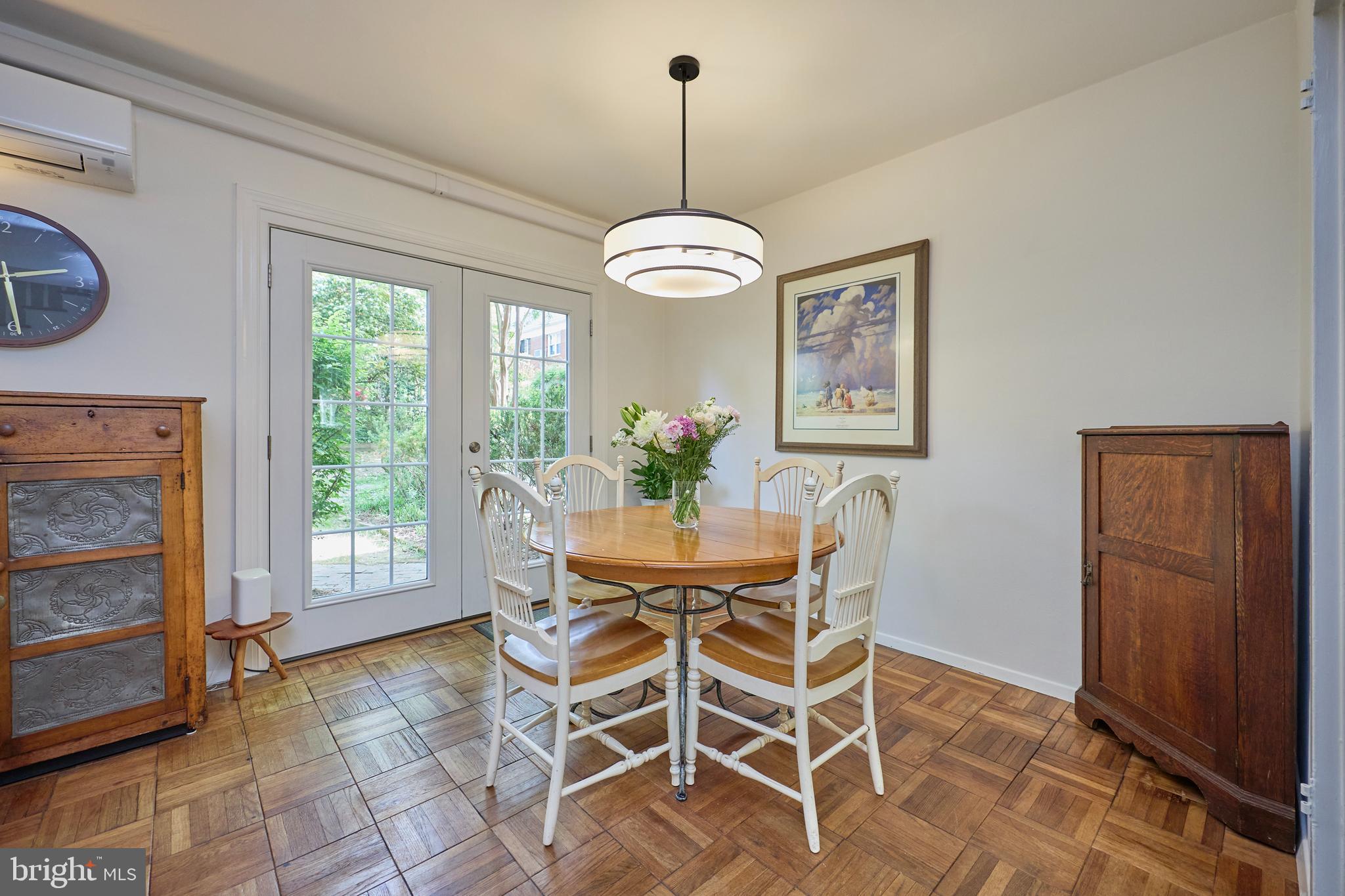 1011 BEVERLEY DRIVE 117-10