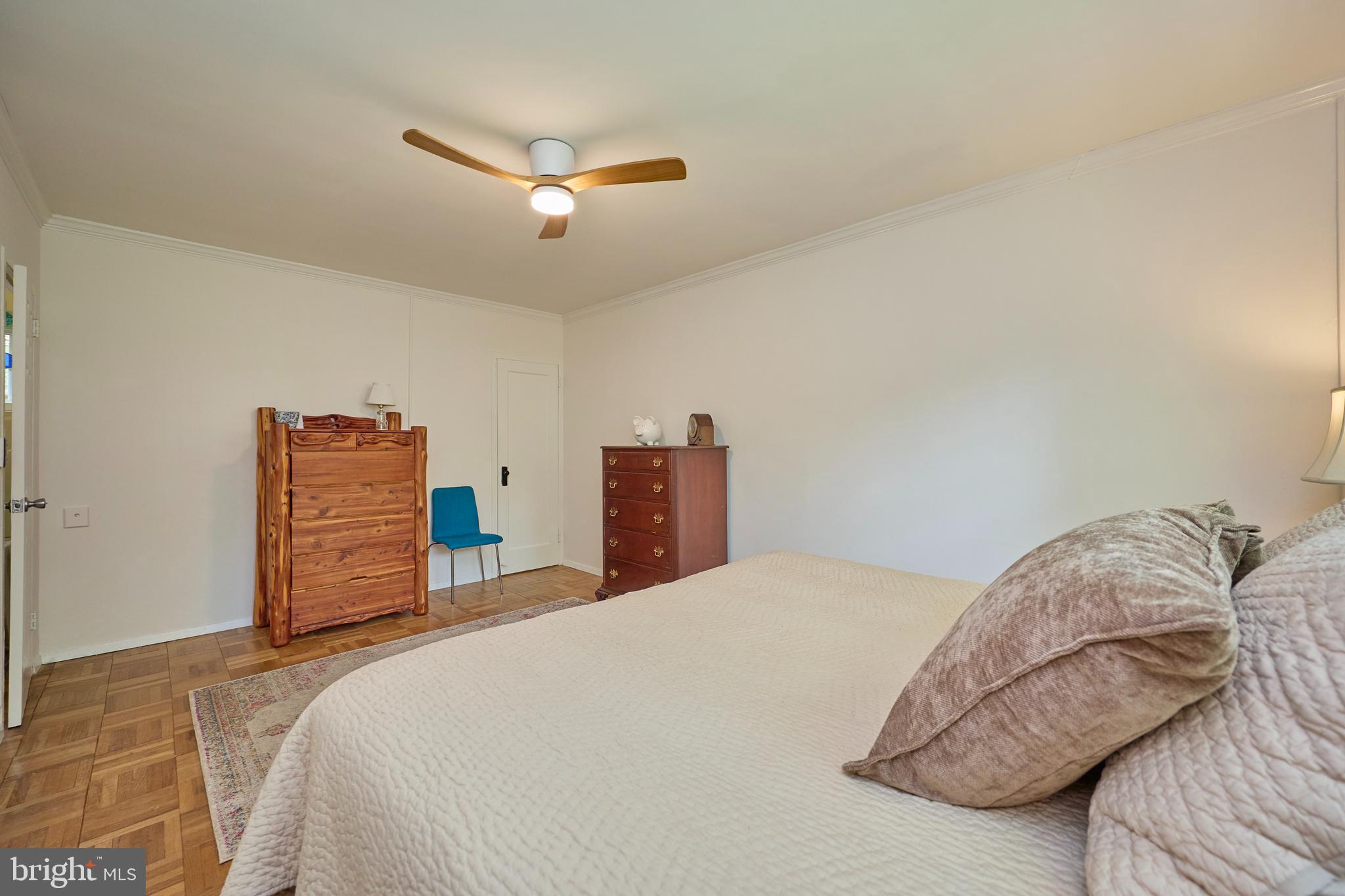 1011 BEVERLEY DRIVE 117-10