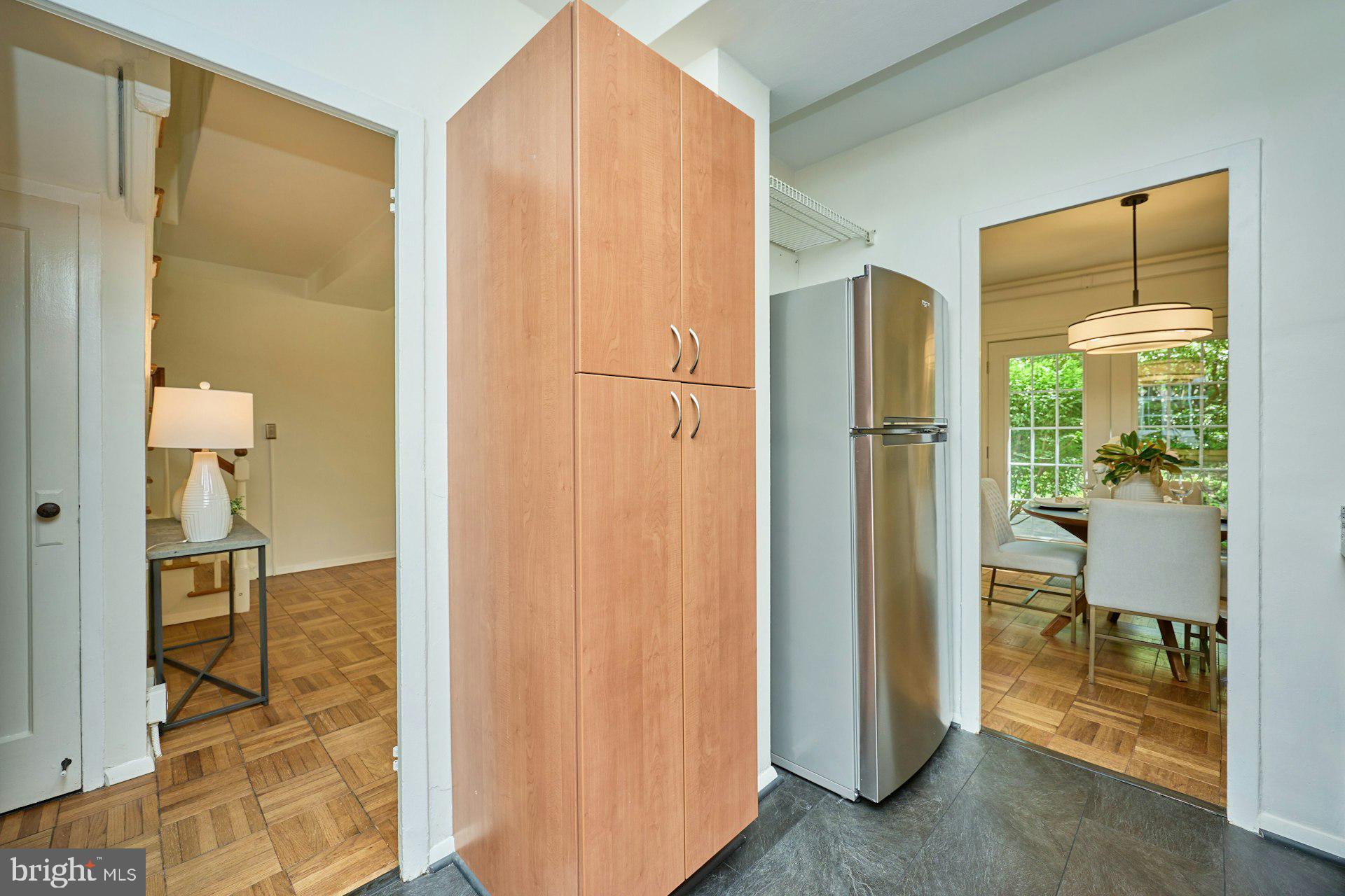 1011 BEVERLEY DRIVE 117-10