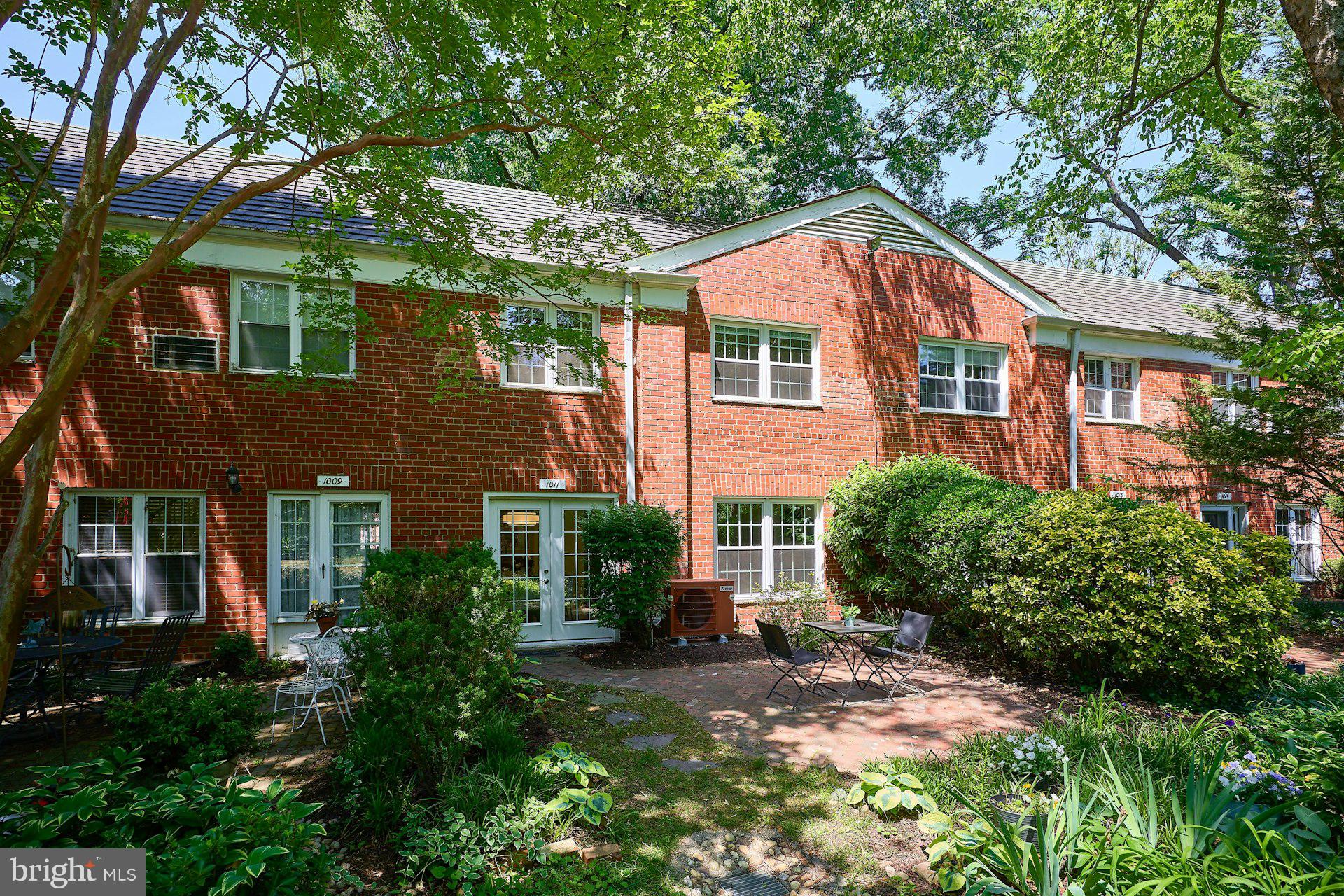 1011 BEVERLEY DRIVE 117-10