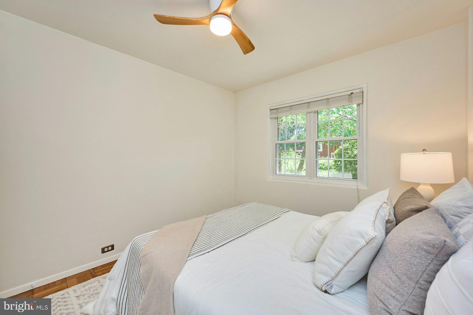 1011 BEVERLEY DRIVE 117-10