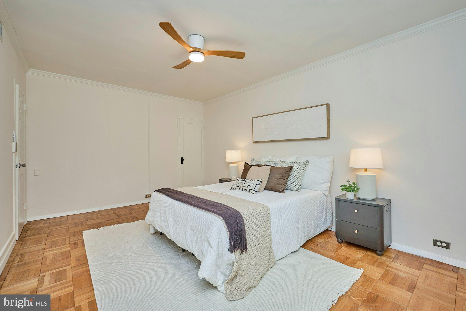 1011 BEVERLEY DRIVE 117-10