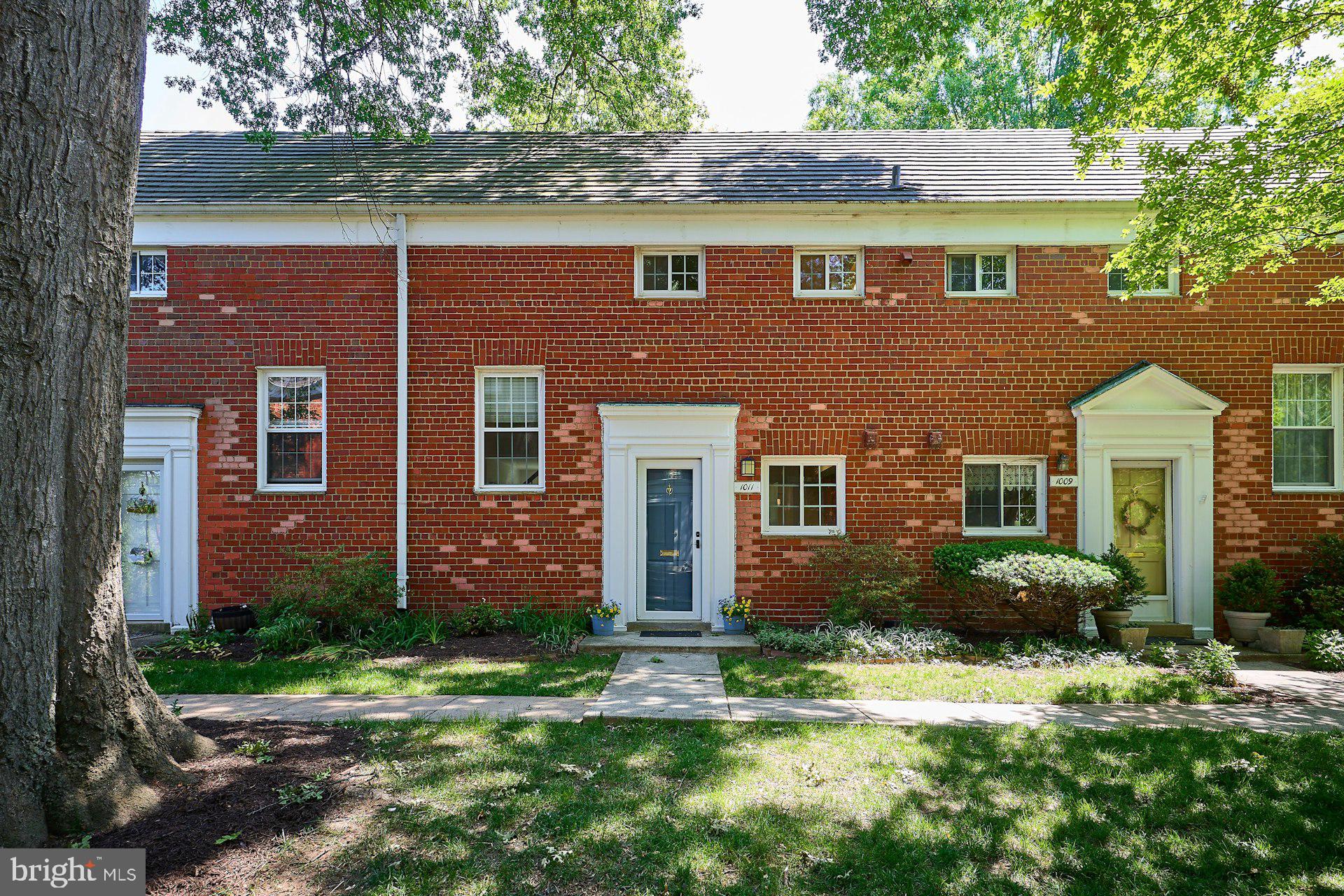 1011 BEVERLEY DRIVE 117-10