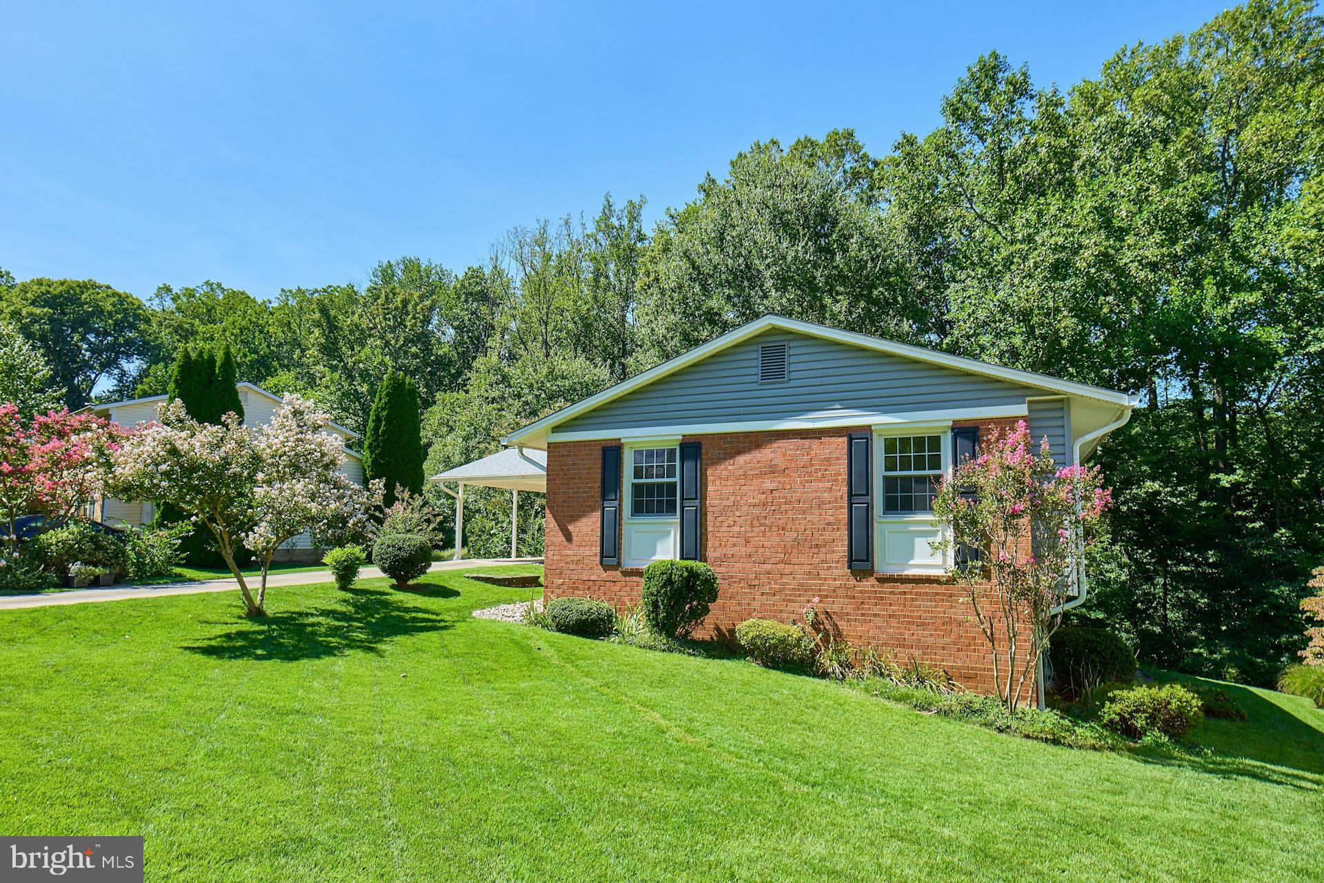 5228 Nottinghill Ln