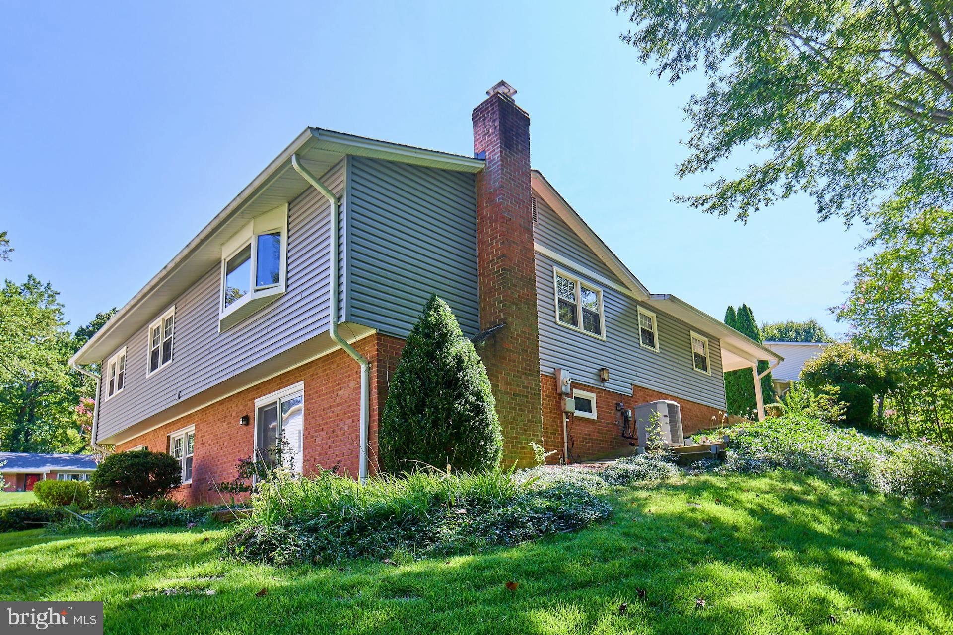 5228 Nottinghill Ln