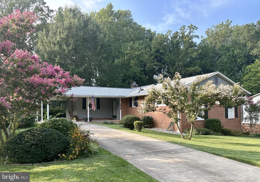 5228 Nottinghill Ln