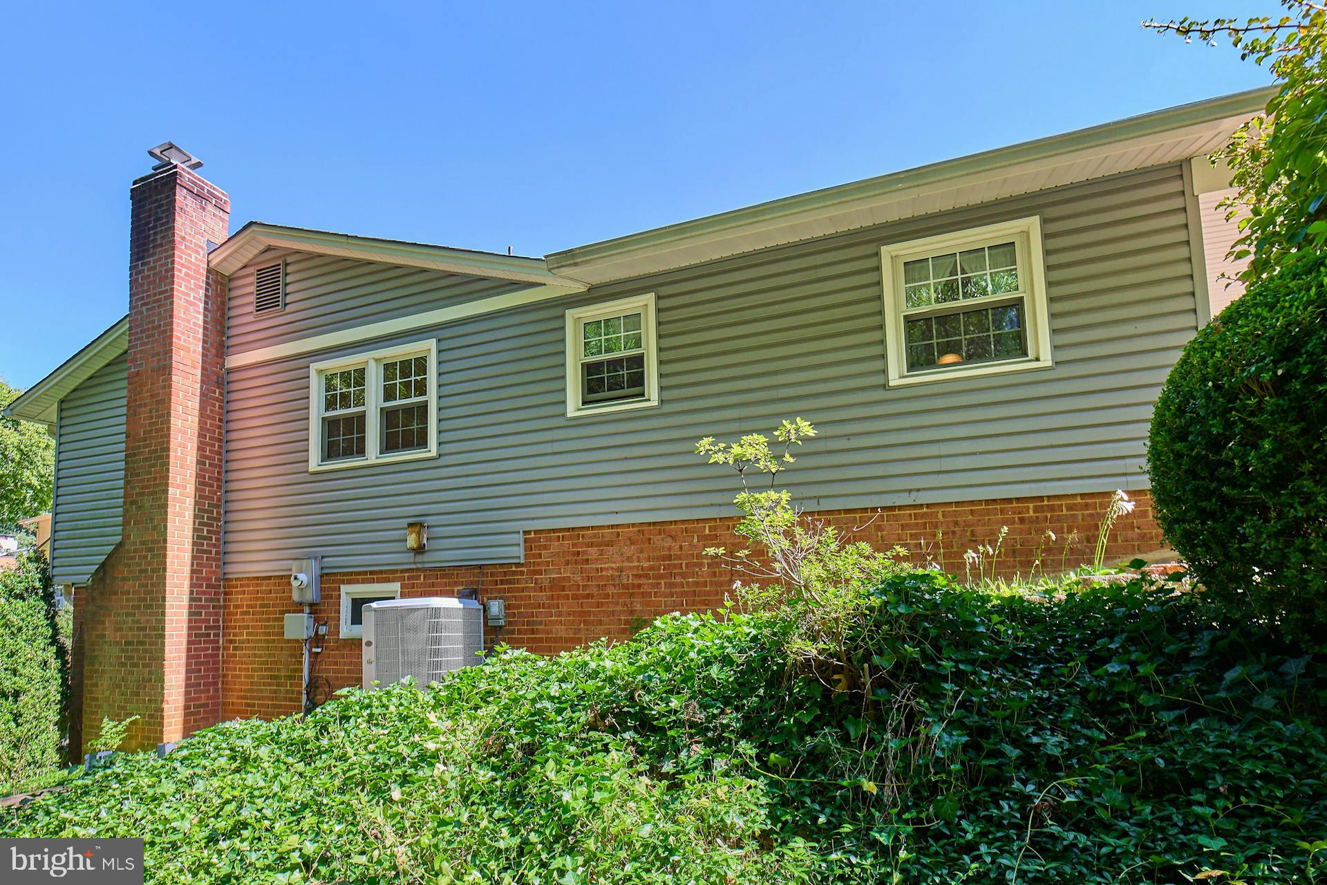 5228 Nottinghill Ln