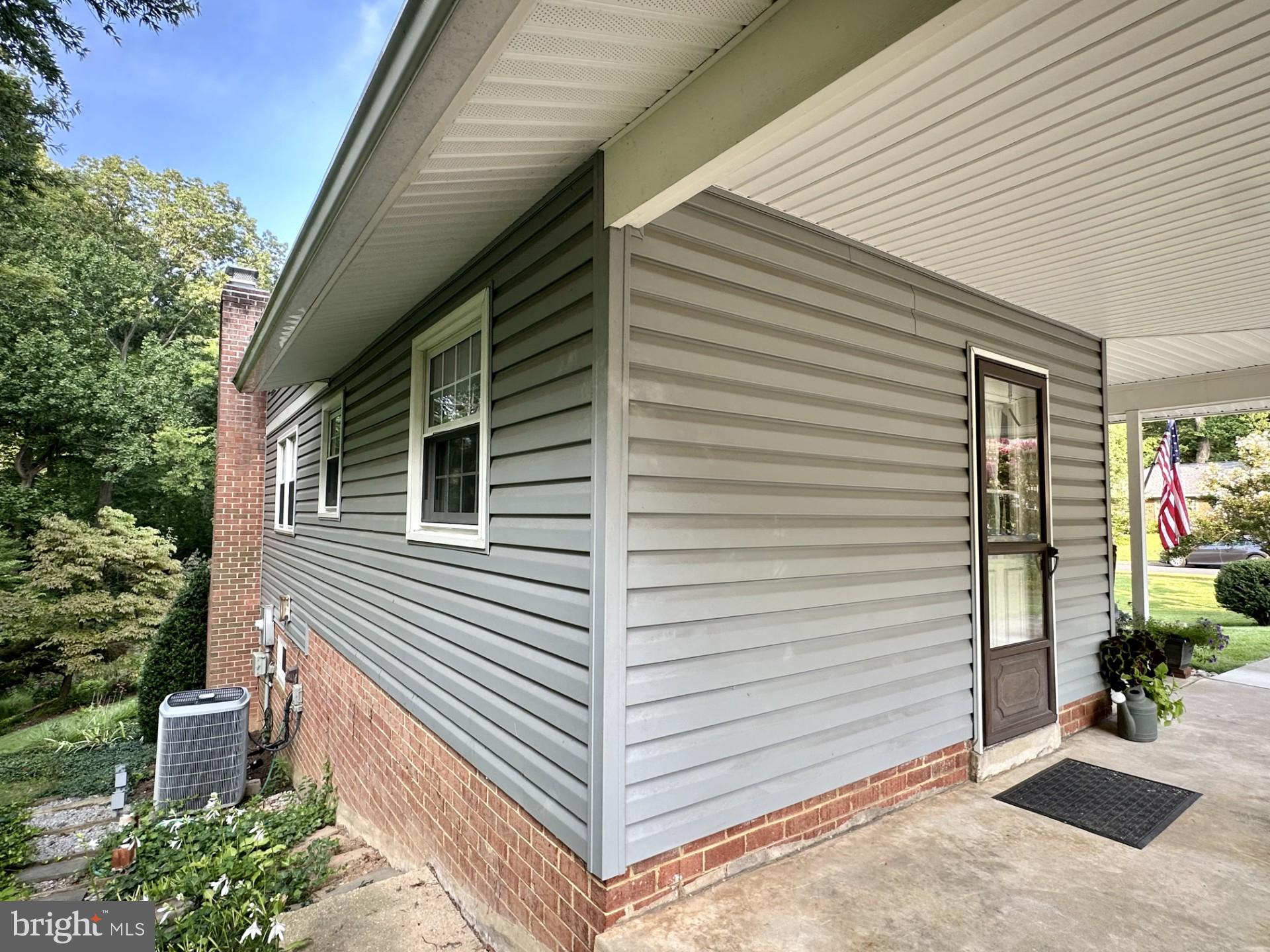 5228 Nottinghill Ln