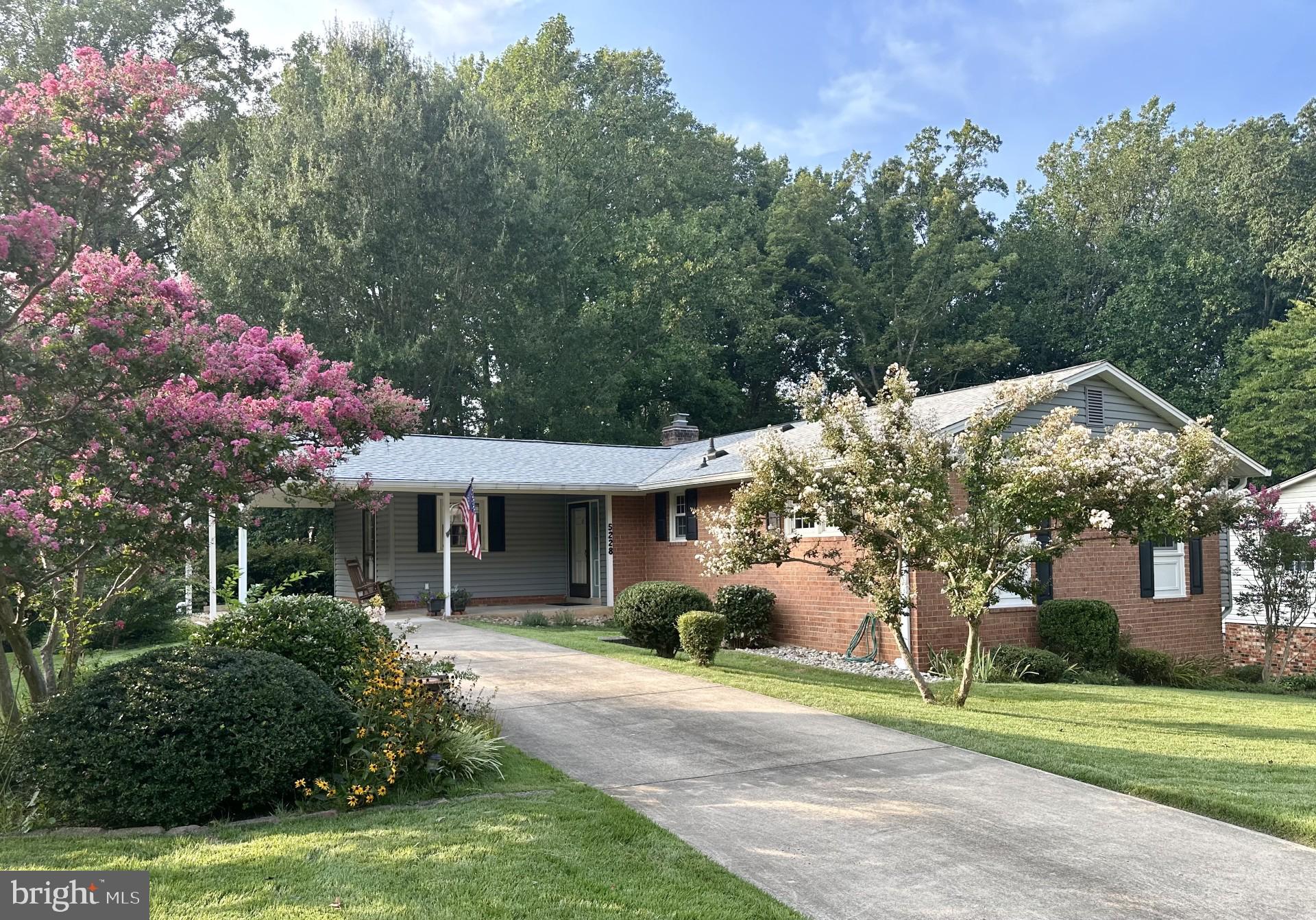 5228 Nottinghill Ln