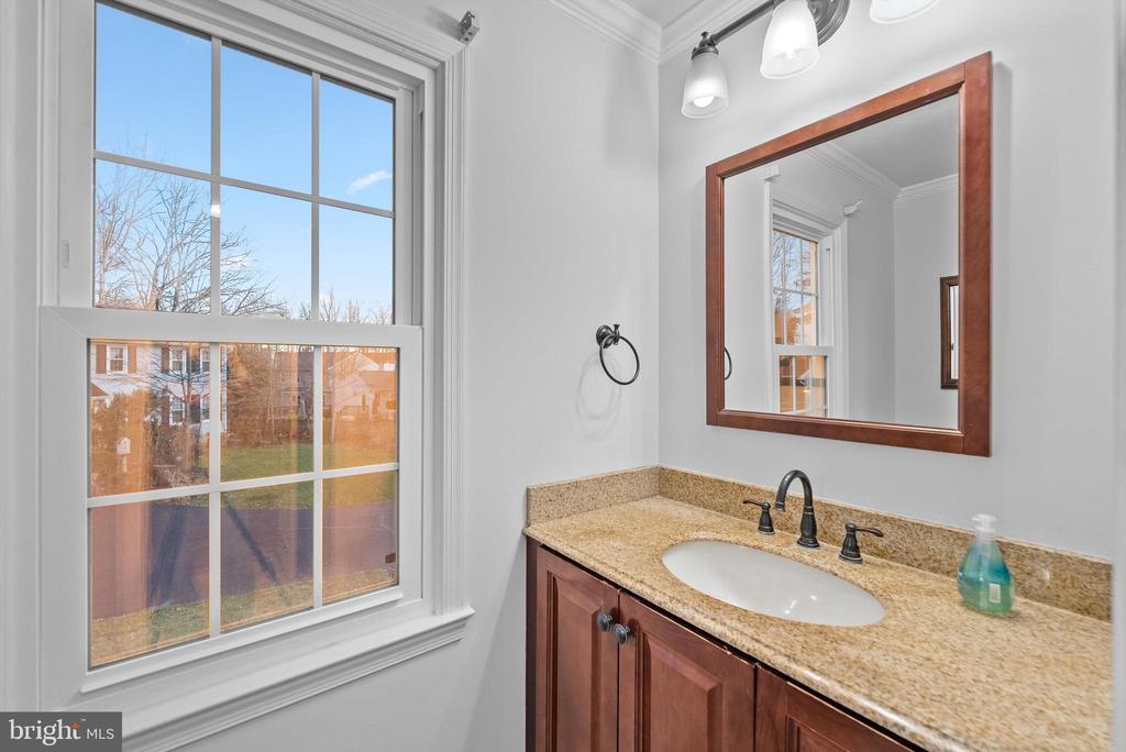 12322 OX HILL RD