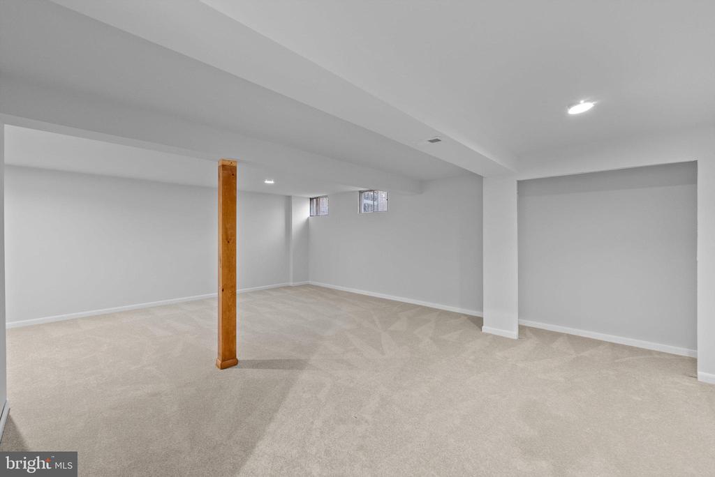 12322 OX HILL RD