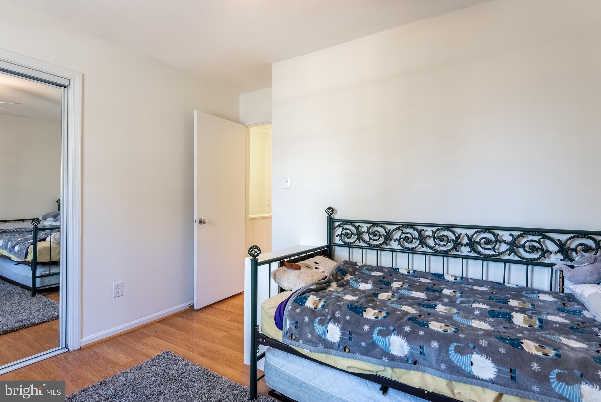 8559 Barrington Ct #926