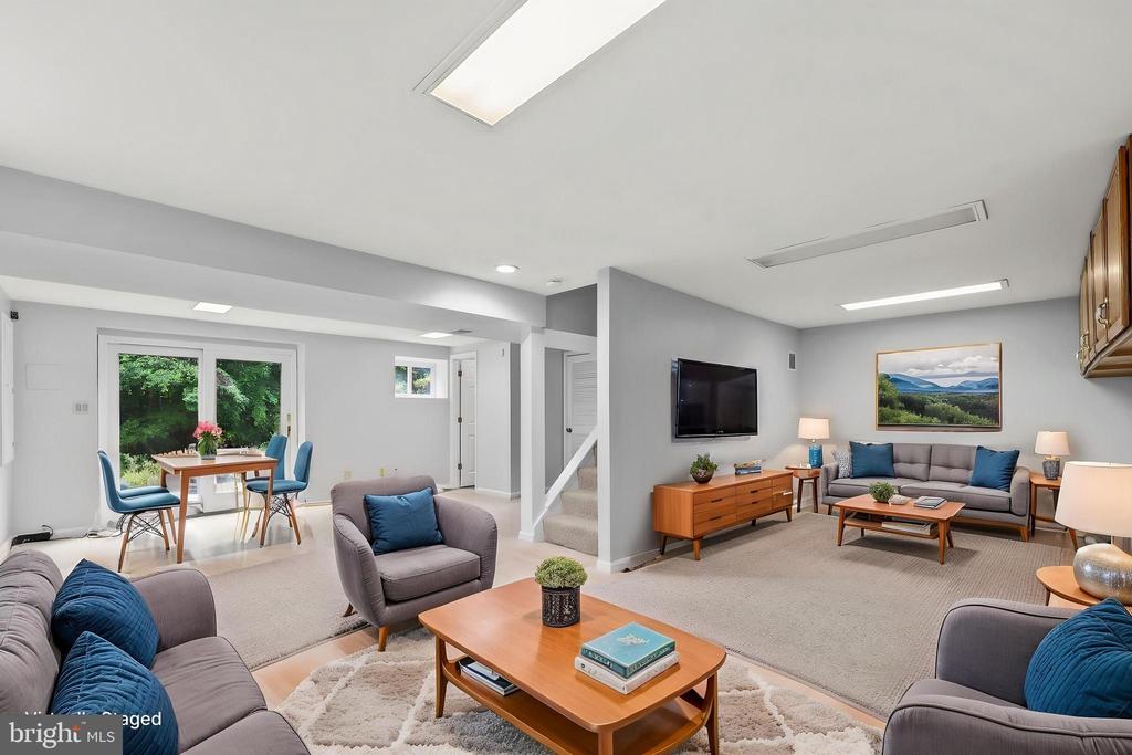 6010 Merryvale Ct