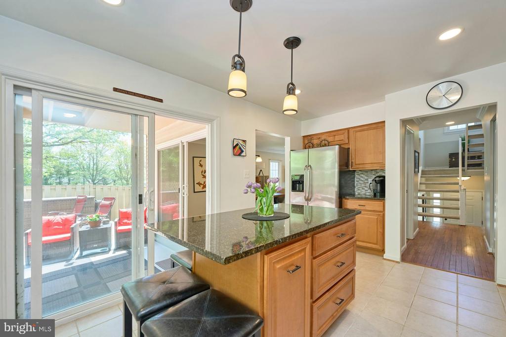 5536 Starboard Ct