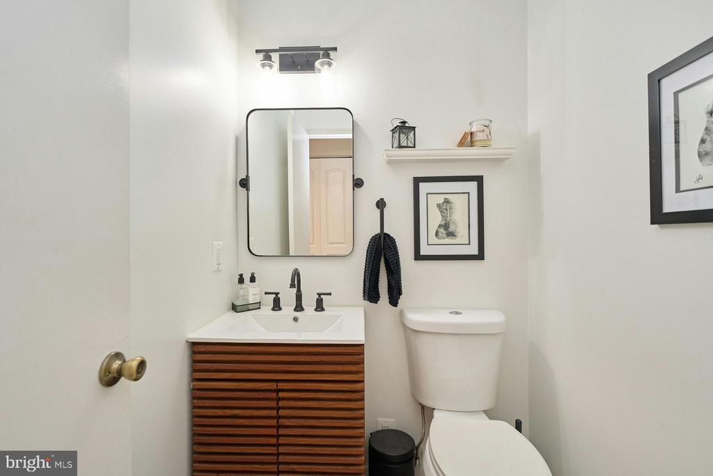 5536 Starboard Ct