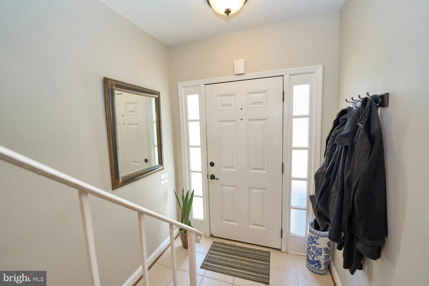 5536 Starboard Ct