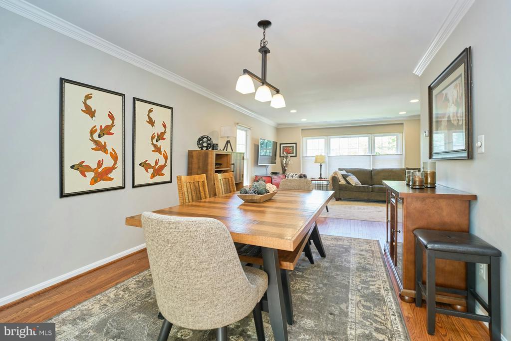 5536 Starboard Ct