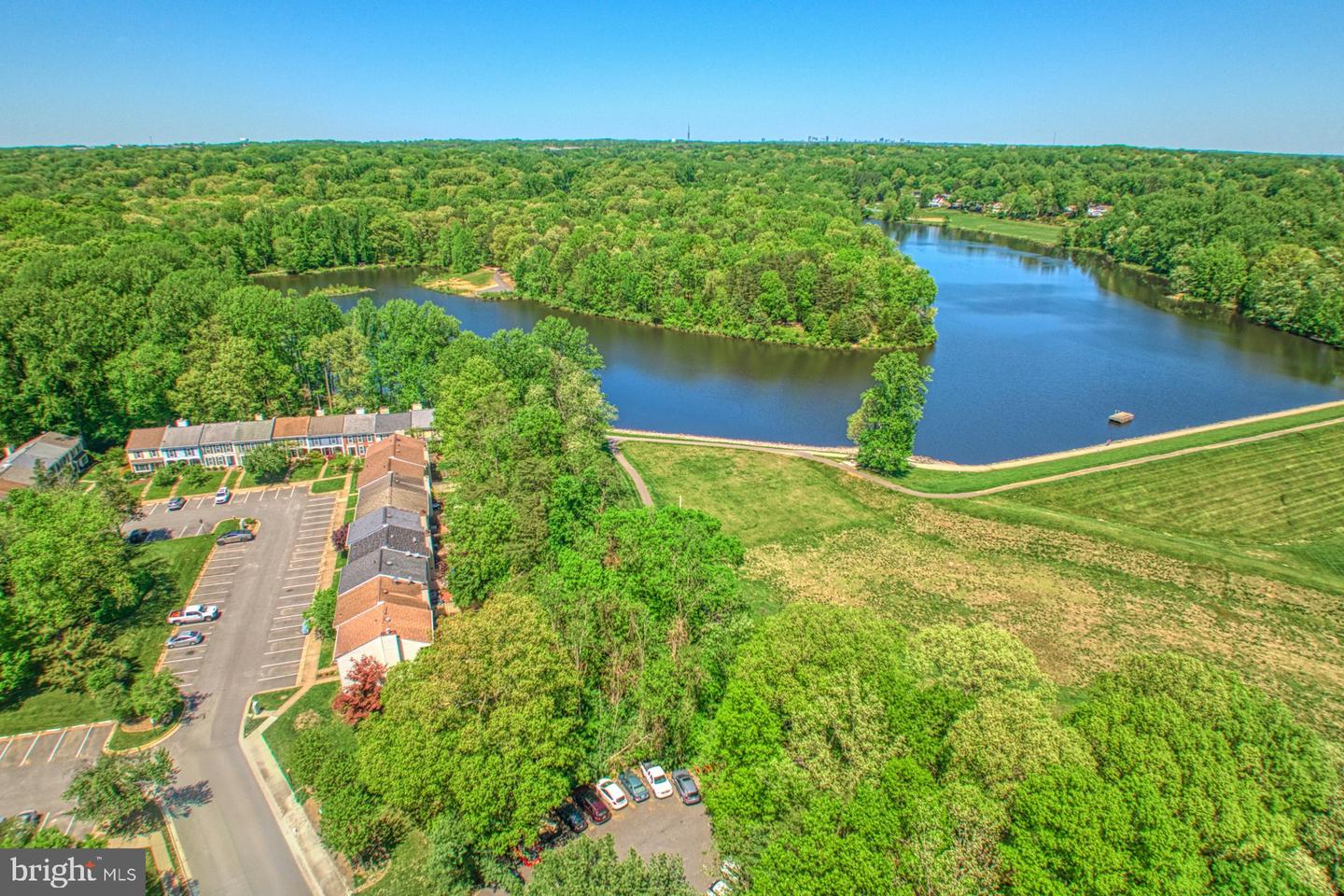 5536 Starboard Ct