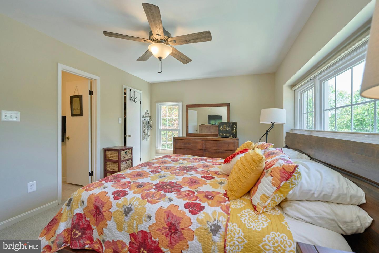 5536 Starboard Ct