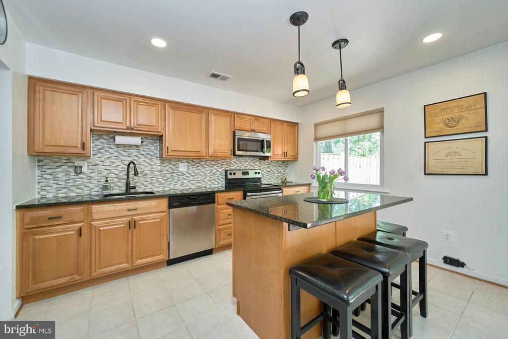 5536 Starboard Ct